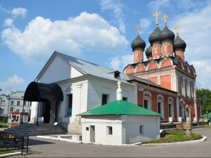 Фото: памятники архитектуры, Высоко-Петровский монастырь, Москва