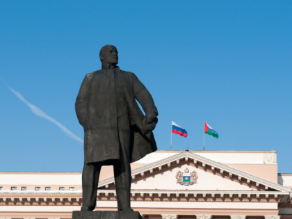 Фото: памятники архитектуры, Памятник Ленину , Тюмень