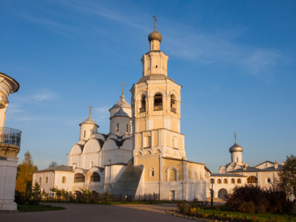 Фото: памятники архитектуры, храмы и культовые сооружения, монастыри, другие места, Спасо-Прилуцкий монастырь, Вологда