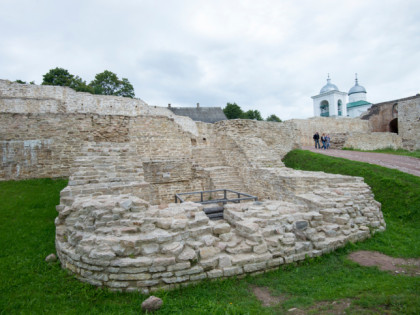 Фото: замки, крепости и дворцы, Изборская крепость, Изборск