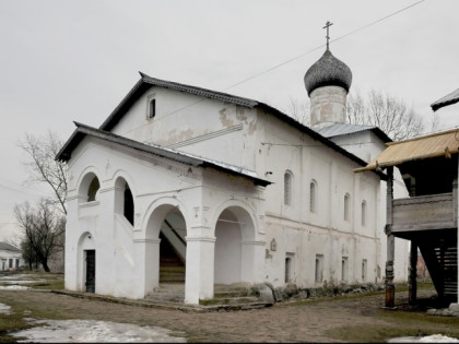 Фото: памятники архитектуры, храмы и культовые сооружения, монастыри, другие места, Спасо-Преображенский монастырь, Старая Русса